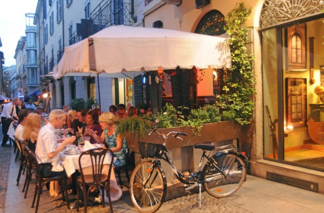 prieteni