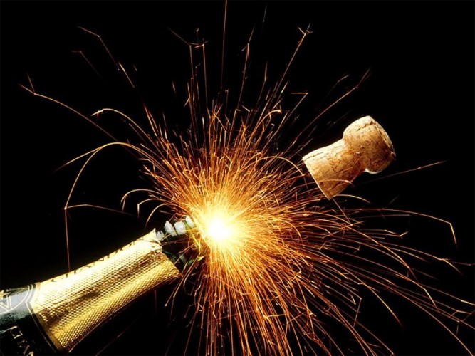 champagne-NEW-YEAR(1)