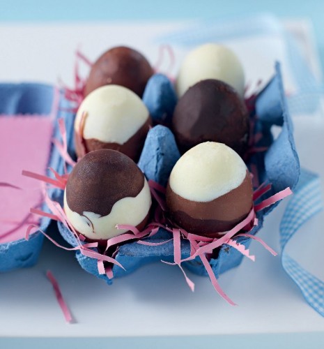 chocolate eggs_Charlie Richards_R