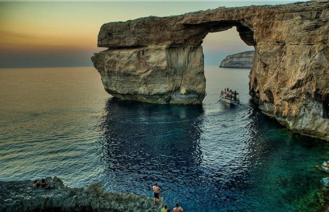 avantaje.Malta.07.06.2014