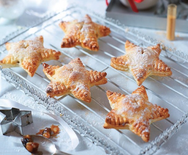 placintele-umplute-fructe-nuci