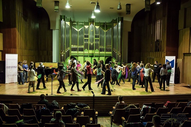 Ateliere ritmica Dalcroze