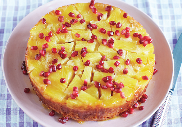 tarta tatin cu ananas si rodie