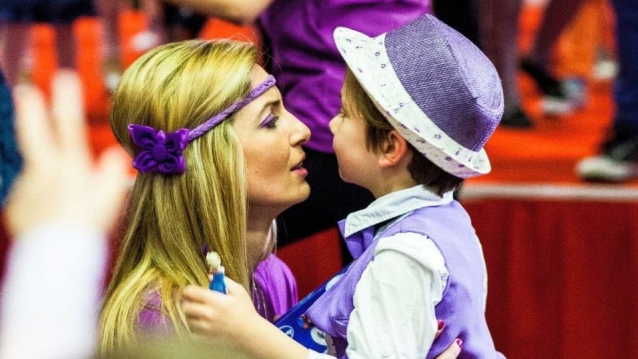 Dieta KetogenicÄ A Pus Pe Picioare Un BÄieÈel Care SuferÄ De O FormÄ RarÄ De Epilepsie Povesti Adevarate Timp Liber Avantaje Ro De 20 De Ani Pretuieste Femei Ca Tine