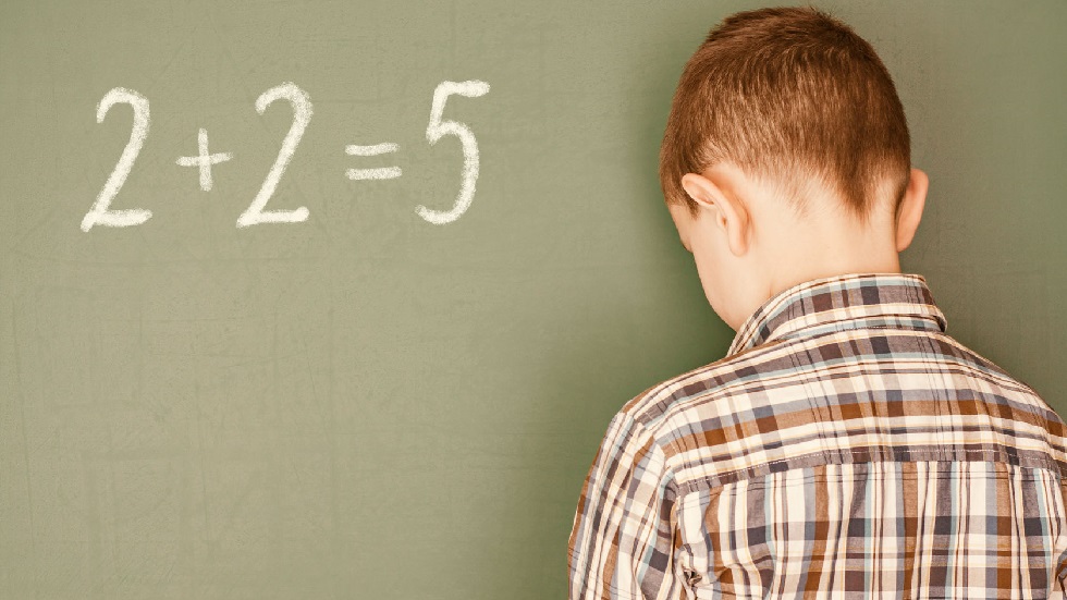 42% dintre elevii români de 15 ani sunt analfabeţi funcţional