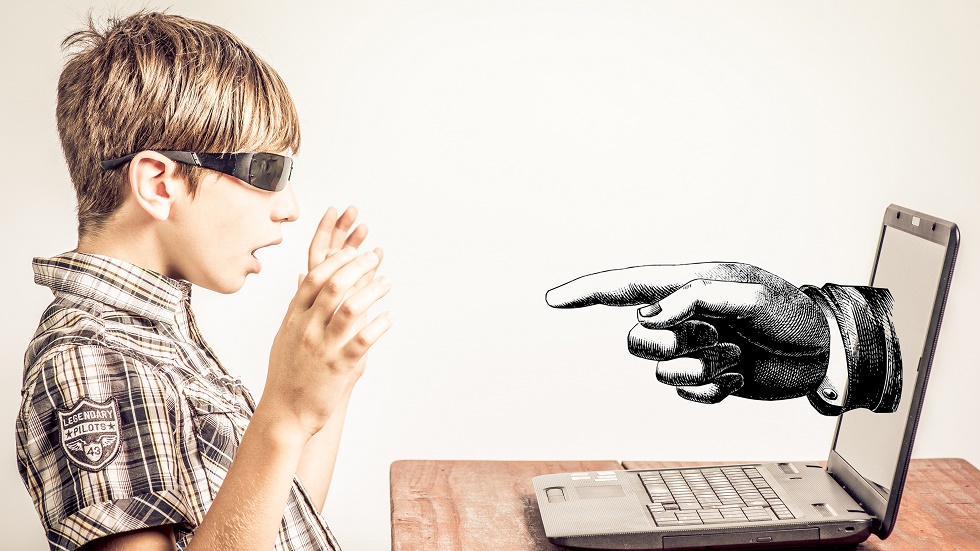 ce este cyberbullying-ul si cum pot fi protejati copiii