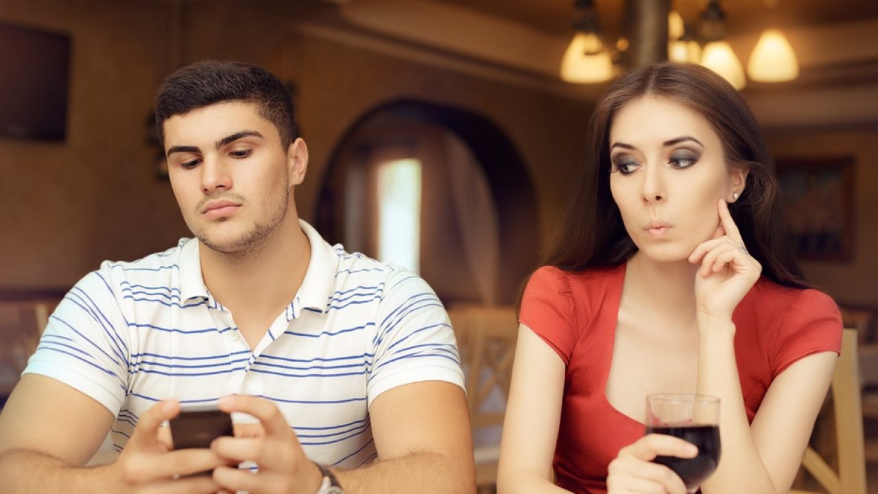 aplicație de sex web femei sexy până în prezent