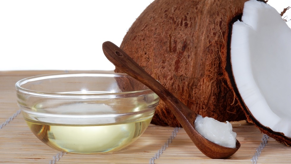 Cum ajută uleiul de cocos în lupta împotriva cancerului de colon