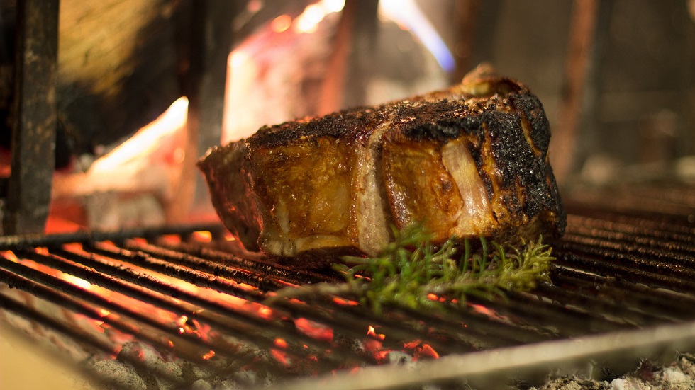 Cum poți obține cea mai suculentă carne la grătar