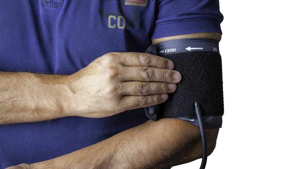 Cum să îți măsori corect tensiunea arterială