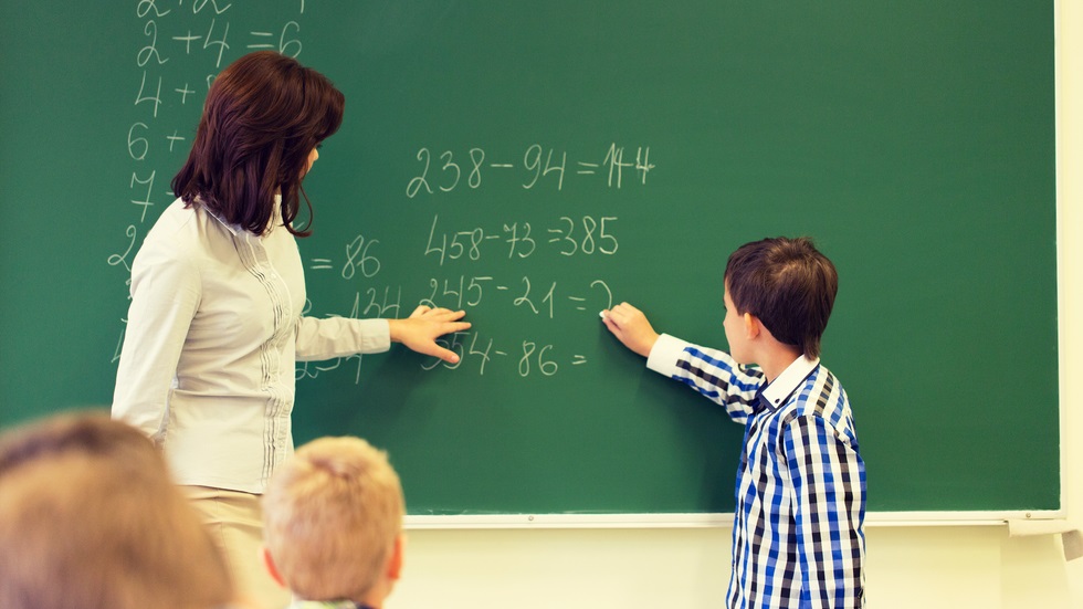Profesorii cer salarii mai mari