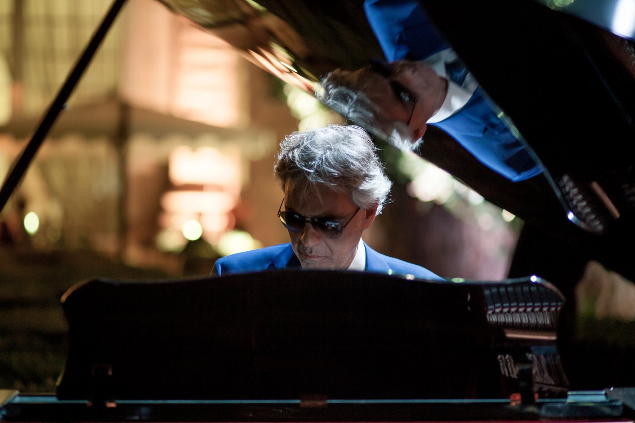 Andrea Bocelli internat de urgență la spital