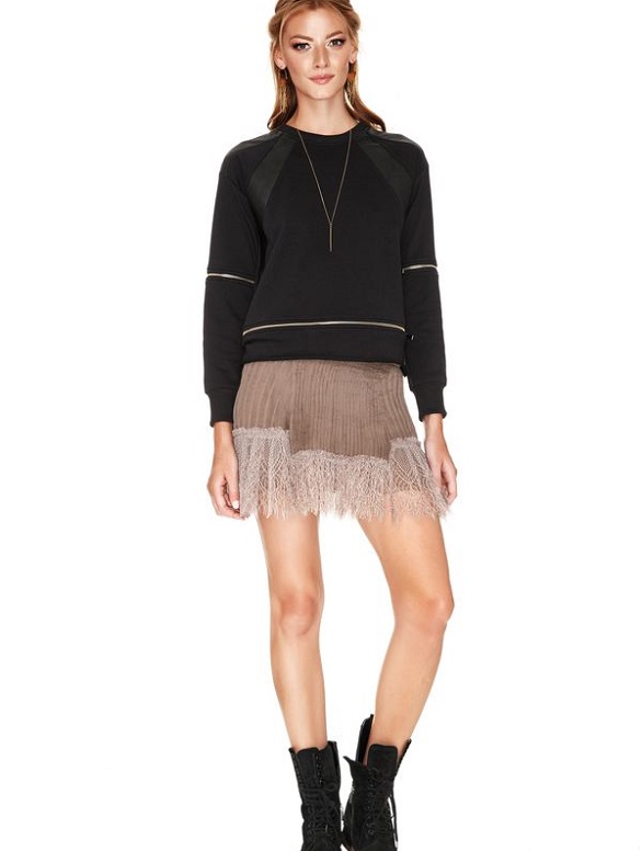 bluza cu detalii