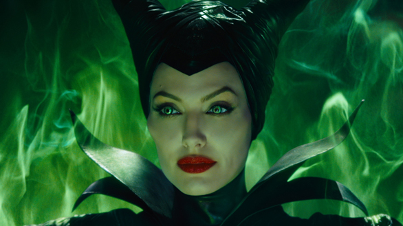 1 Decembrie la televizor, Angelina Jolie, Maleficent