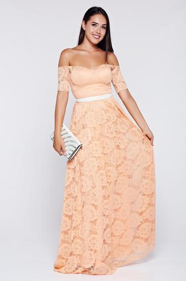 Rochie din dantelă, Starshiners