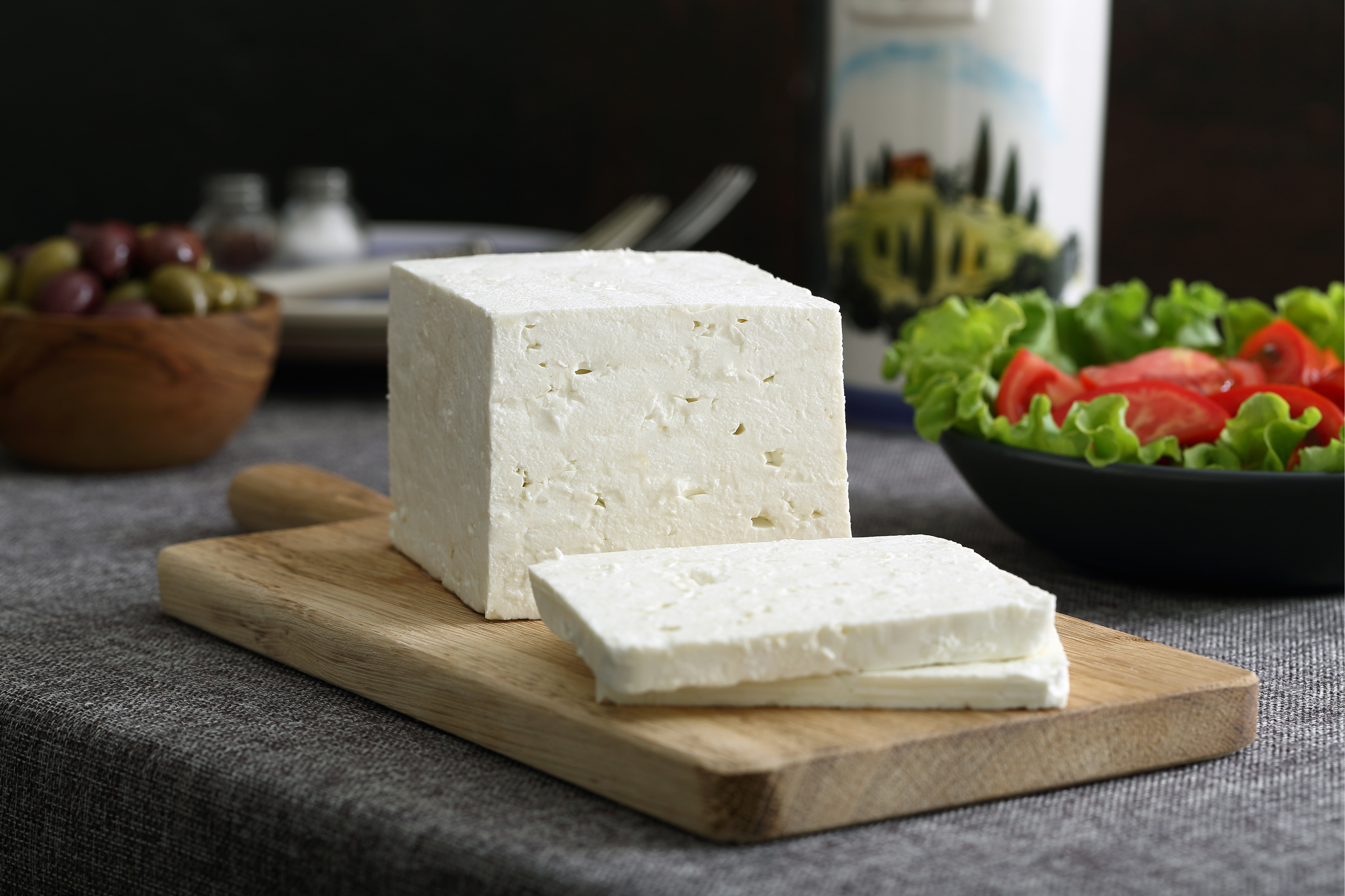 Cum deosebești brânza naturală de cea contrafăcută? Ai mare grijă ce  produce alegi când mergi la cumpărături | Culinar, Diverse, Retete culinare  | Avantaje.ro - De 20 de ani pretuieste femei ca tine