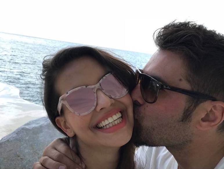 Sandra Mutu A MÄƒrturisit Cum Se InÈ›elege Cu Fosta SoÈ›ie A Lui Adrian Mutu Ce Spune Despre Consuelo Desigur CÄƒ Am Cunoscut O Vedete Avantaje Ro De 20 De Ani Pretuieste