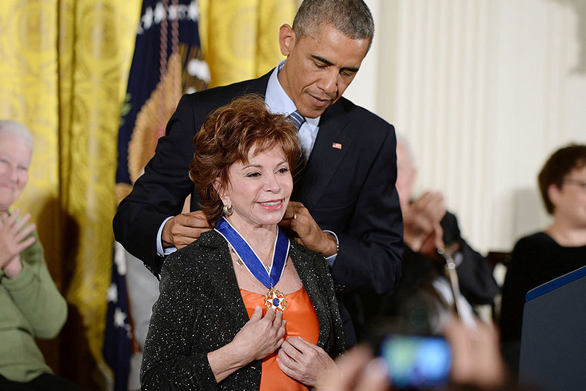 Personalitățile născute în Zodia Leului pe 2 august, Isabel Allende, Barack Obama