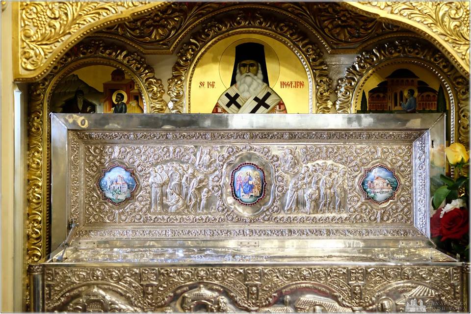 Locul Unde Se IntamplÄ Minuni Este Pe O StrÄduÈÄ Din BucureÈti Diverse Avantaje Ro De 20 De Ani Pretuieste Femei Ca Tine