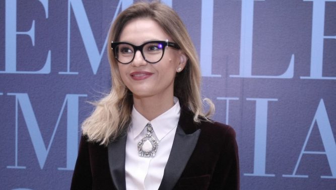 Dana Razboiu divorteaza