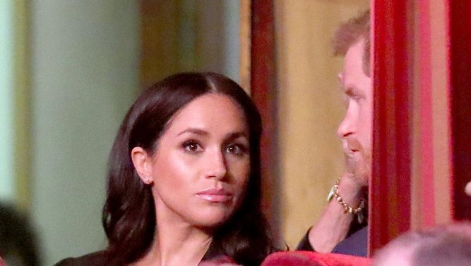 Meghan Markle l-a schimbat pe Prințul Harry şi l-a îndepărtat de fratele său