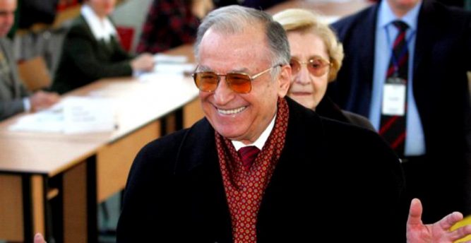 Ce este pericardită hemoragică, boala cu care a fost diagnosticat Ion Iliescu