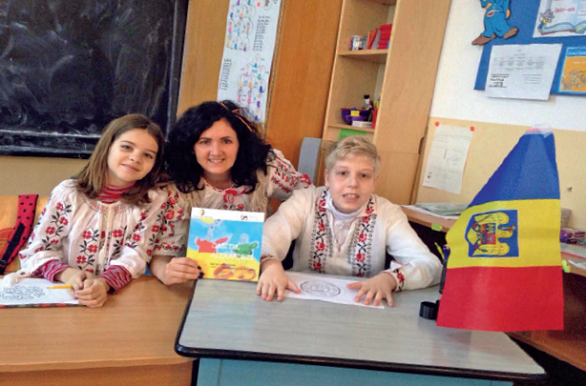 O fetiță de clasa a IV-a a creat un manual pentru copiii cu cerințe speciale