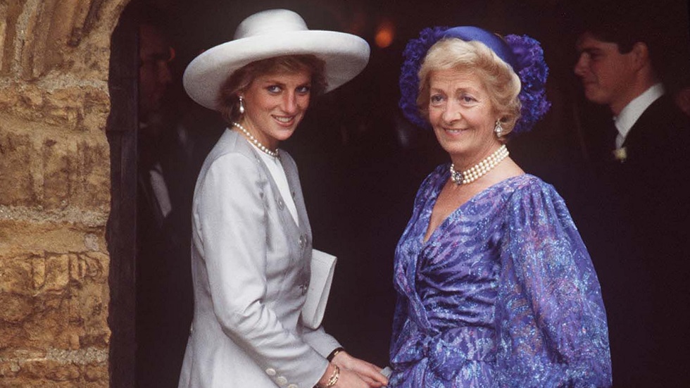 Prințesa Diana s-a stins din viață certată cu mama ei