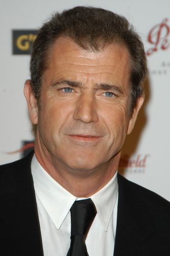 Mel Gibson desculț