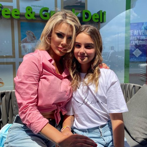 Alina Laufer Varsta / Alina Laufer Stiri Varsta Copii Alina Laufer Varsta / Alina Laufer Stiri Varsta Copii