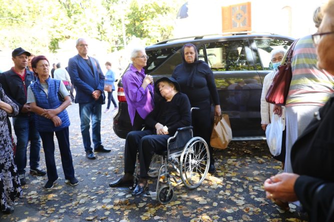 Alexandru Arșinel a fost înmormântat la Cimitirul Bellu