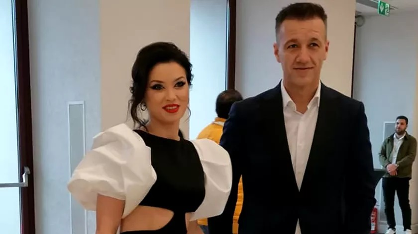 Duta Anca Anca Dumitra s-a căsătorit. Primele imagini de la cununia civilă