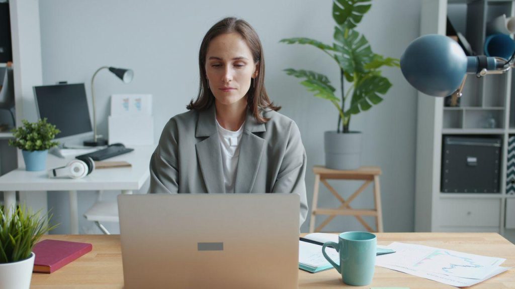 La job, concentrarea nu începe cu Pomodoro: intrarea în ritm contează mai mult