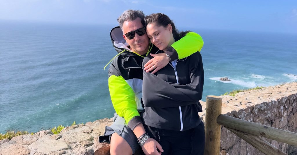 Ce a pățit Răzvan Fodor după ce Irina l-a dus la Capela Oaselor din Portugalia. „Vacanța merge din ce în ce mai rău”