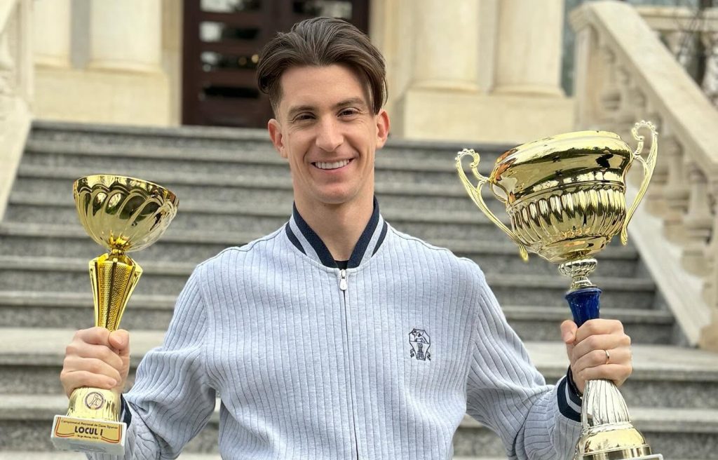 Rareș Cojoc, în tandrețuri cu noua iubită. Campionul la dans sportiv este mai fericit ca niciodată, după divorțul de Andreea Popescu
